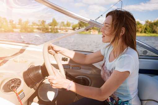 8 Best Boat Rentals in Michigan!