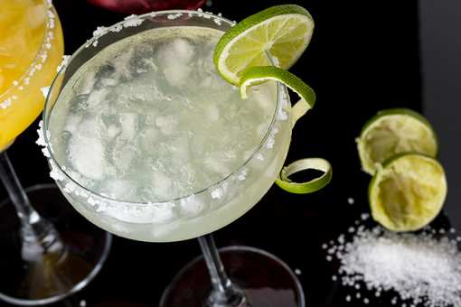 7 Best Places for Margaritas in Michigan!