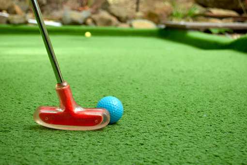 The 9 Best Mini Golf Courses in Michigan!